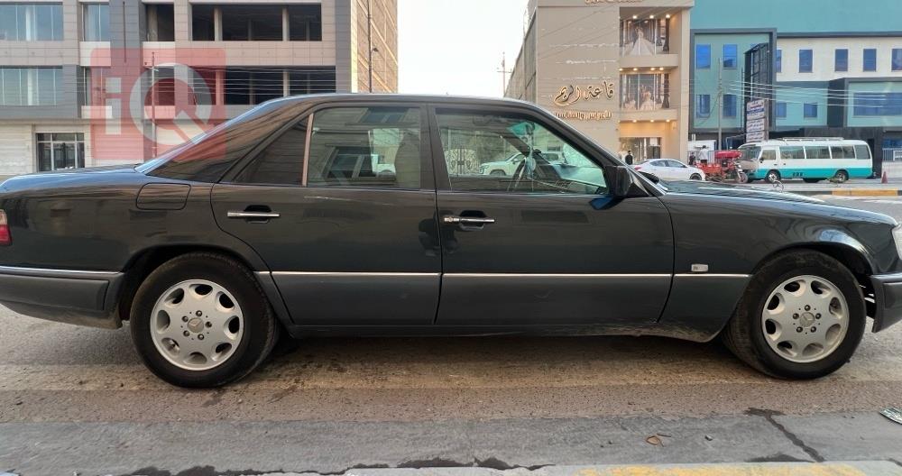 مرسيدس بنز E-Class